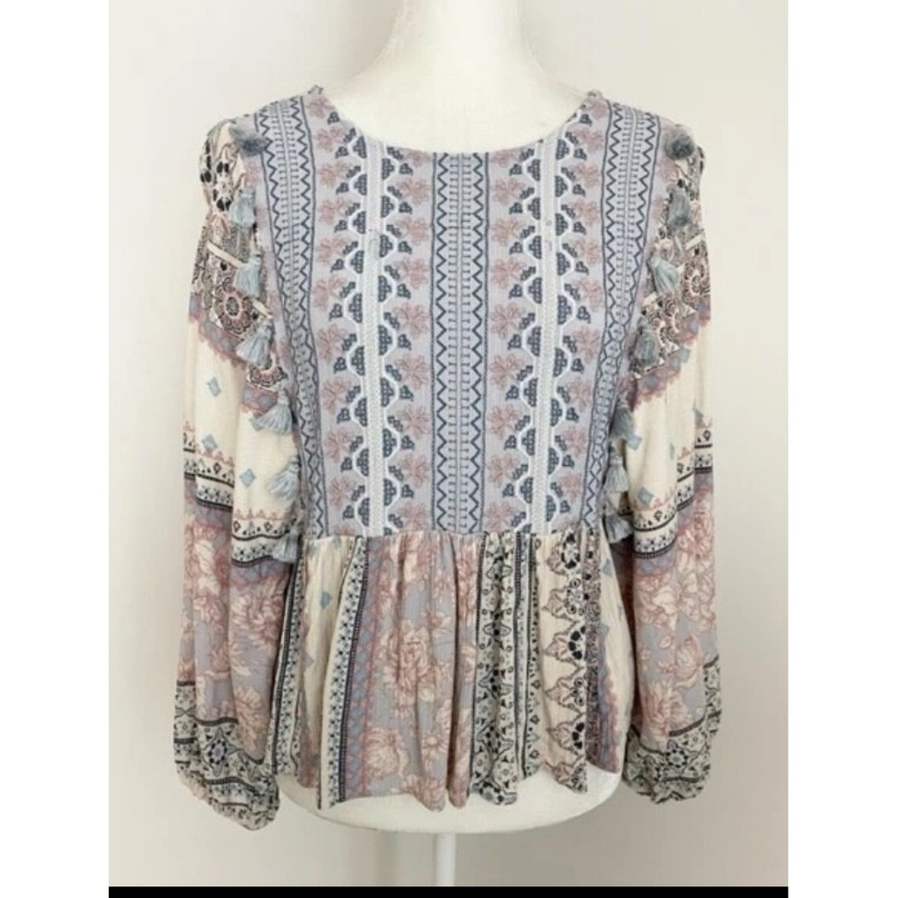 American Eagle Peplum Blouse Medium Pink Blue Floral‎ Tassels Embroidered boho